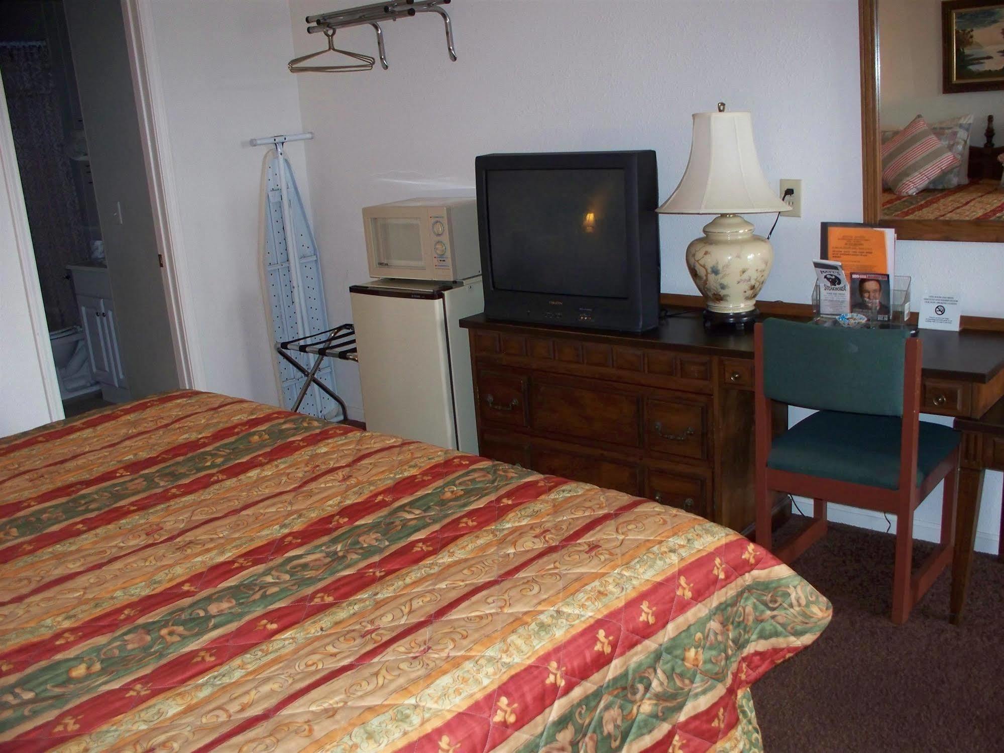 Rustic Motel Rolla Exterior photo